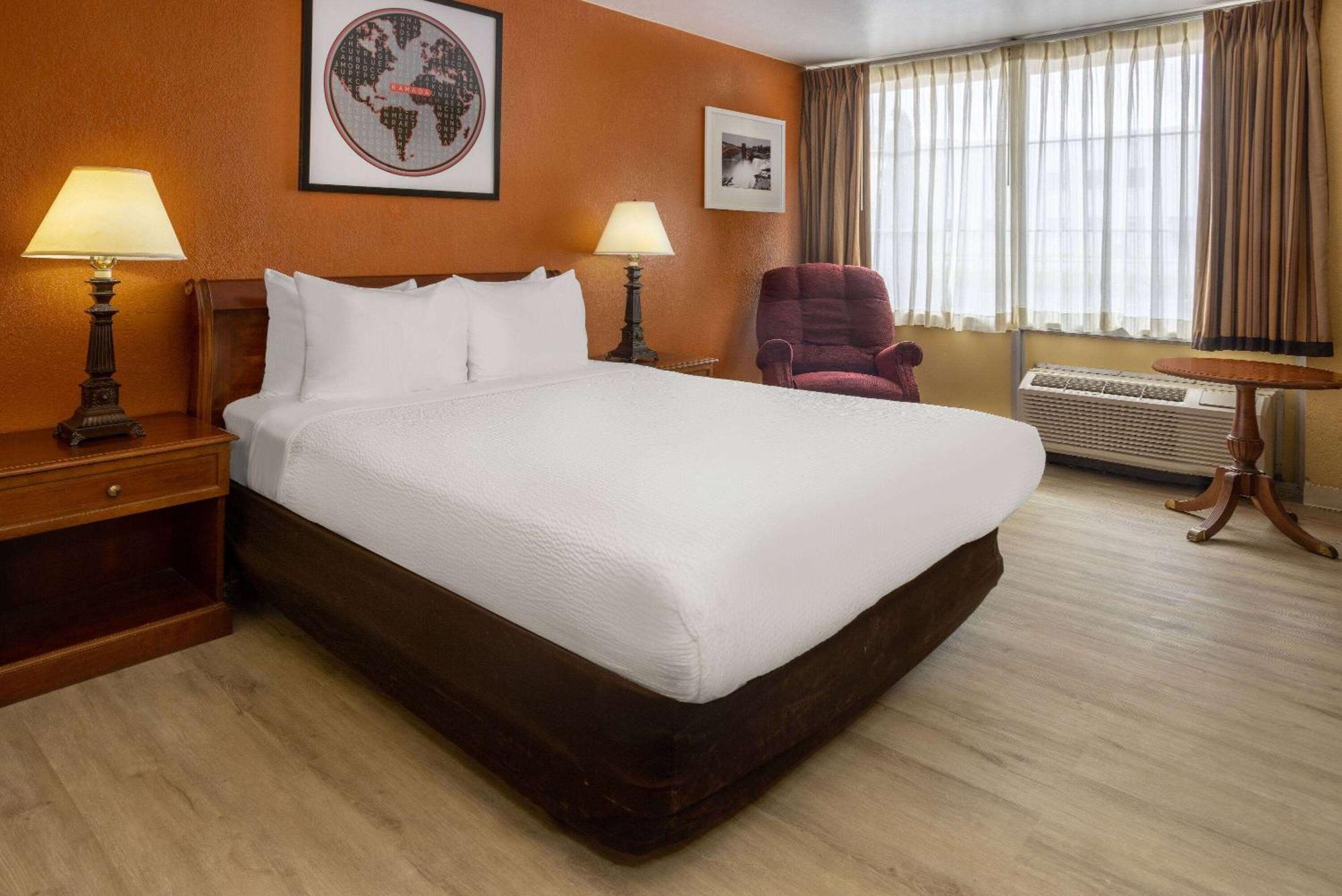 Ramada By Wyndham Rome - Verona Εξωτερικό φωτογραφία